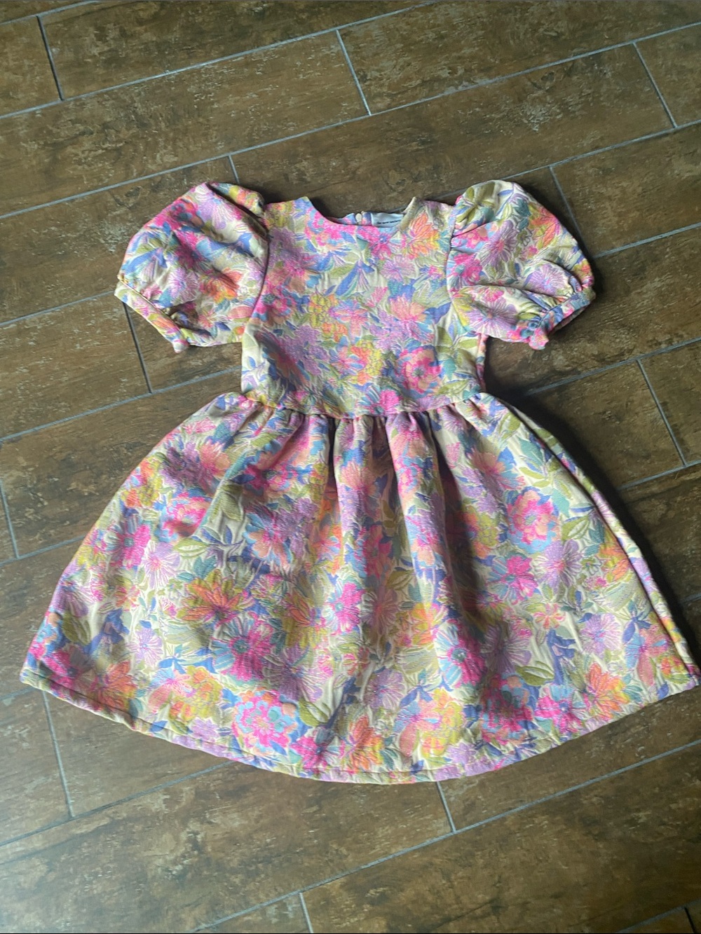 Girls Floral Puff Sleeve Dress- Pastel Multicolor. The New Society. Size 10.